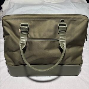 💚 BEIS Olive Green Weekender NWOT